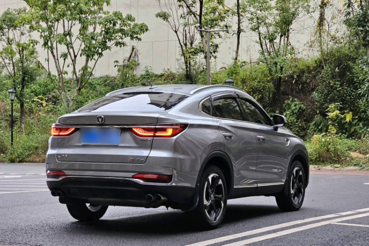 Changan CS85 Coupe 2019 car image #5