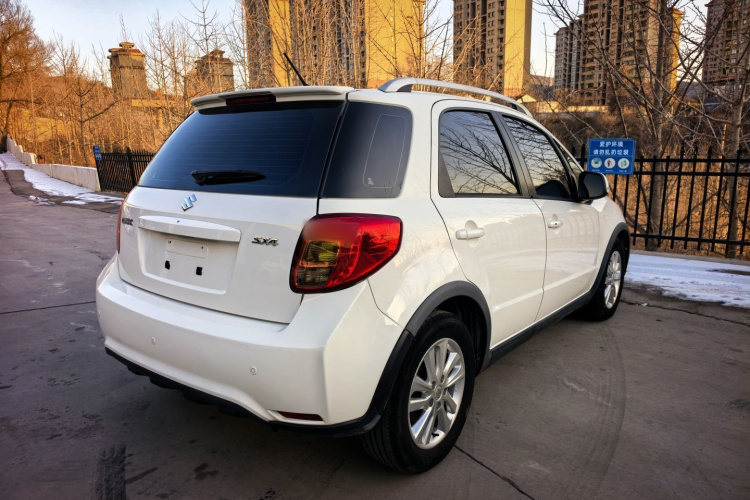 铃木 天语 SX4 2016 汽车图片 #5