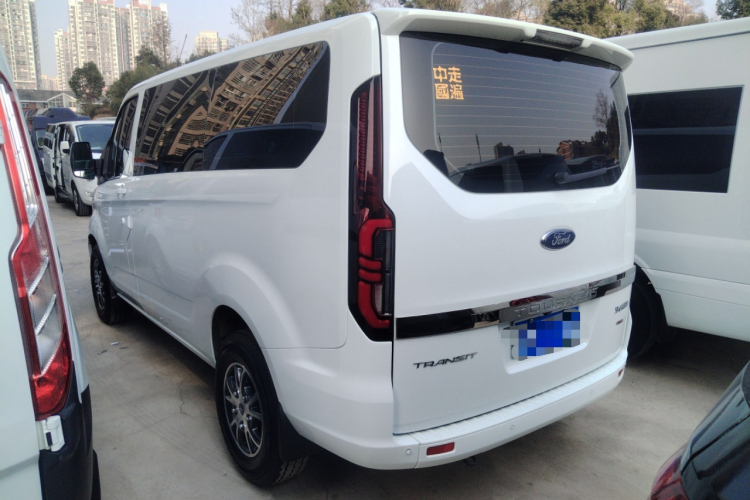 Ford Transit 2025 #5 Ford Transit 2025 car image #5