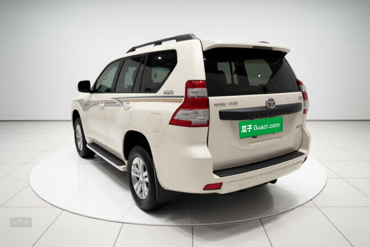 Toyota Land Cruiser Prado 2016 #5 Toyota Land Cruiser Prado 2016 car image #5