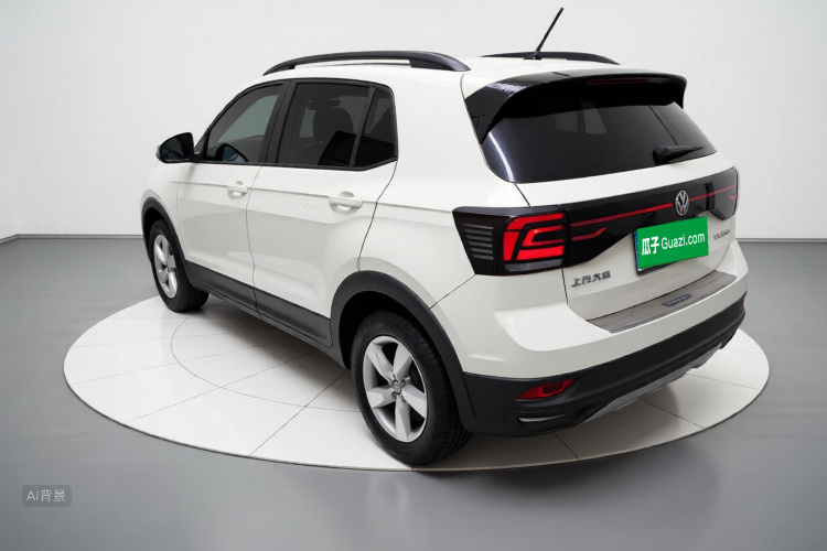 Volkswagen T-Cross 2020 car image #5