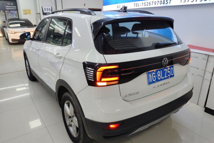 Volkswagen T-Cross 2023 #5 Volkswagen T-Cross 2023 car image #5