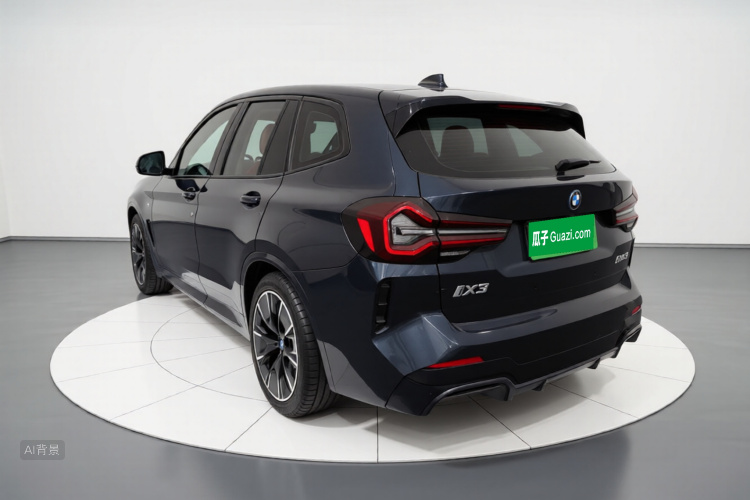 BMW iX3 2023 immagine di auto #5