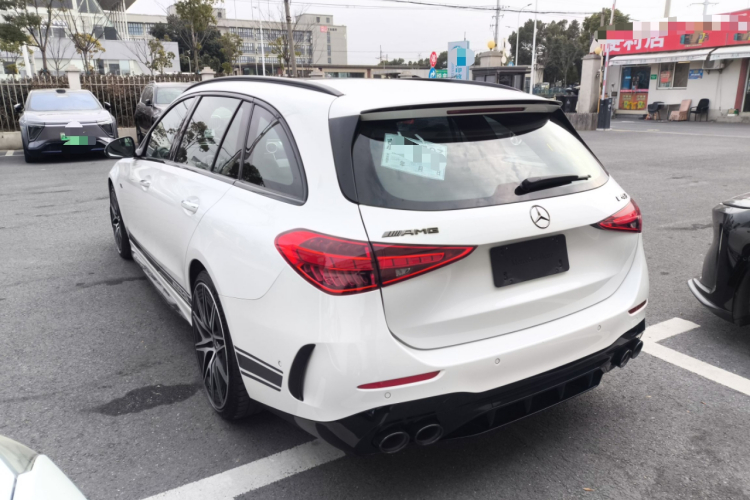 Mercedes-Benz C AMG 2023 #5 Mercedes-Benz C AMG 2023 صورة سيارة #5