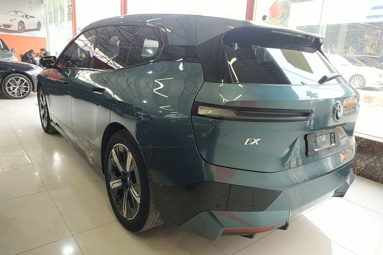 BMW iX 2023 #5 BMW iX 2023 car image #5