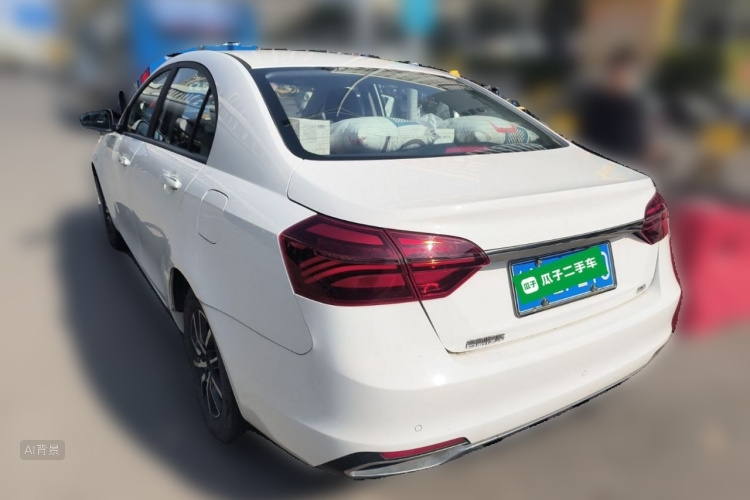 GEELY Emgrand 2019 car image #5