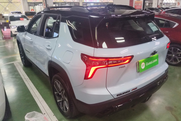 Chevrolet Equinox Plus 2025 car image #5