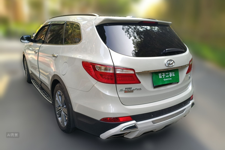 Hyundai Grand Santa Fe 2015 #5 Hyundai Grand Santa Fe 2015 car image #5