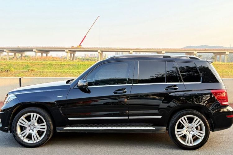 Mercedes-Benz GLK Class 2015 car image #5