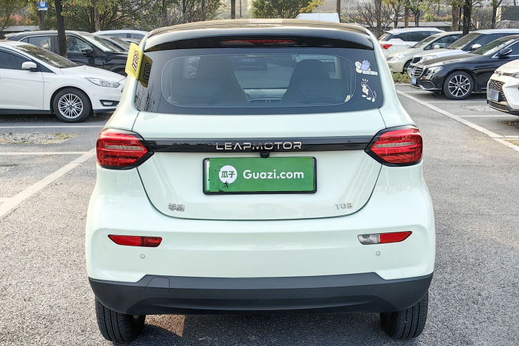 零跑汽车 零跑T03 2024 汽车图片 #5