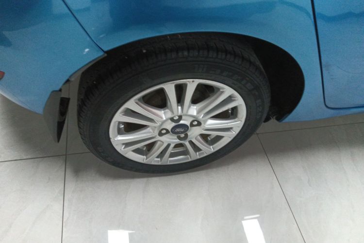 Ford Fiesta 2015 #5 Ford Fiesta 2015 car image #5