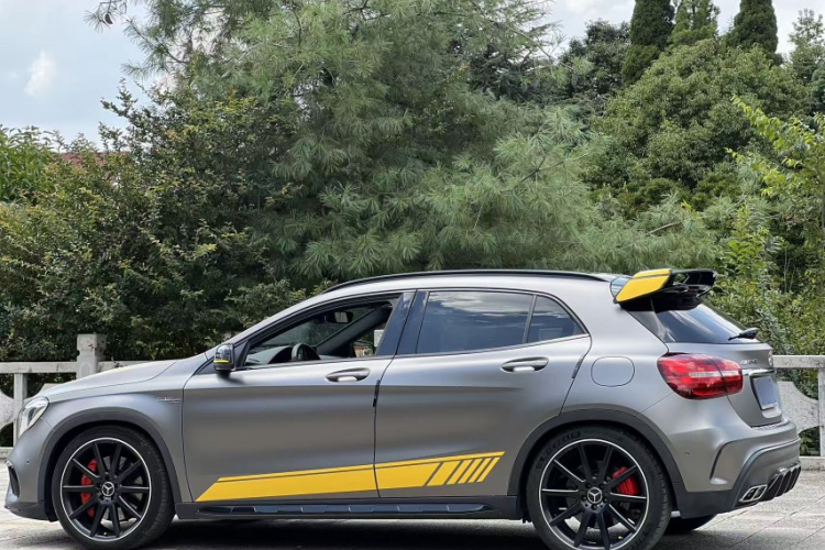 Mercedes-Benz GLA AMG 2018 imagem de carro #5