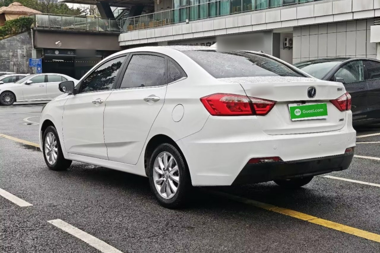 Changan Alsvin V7 2016 car image #5