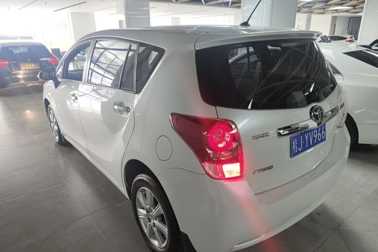 Toyota Verso 2015 car image #5