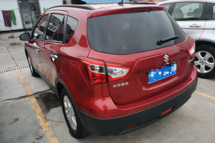 Suzuki S-Cross 2017 صورة سيارة #5