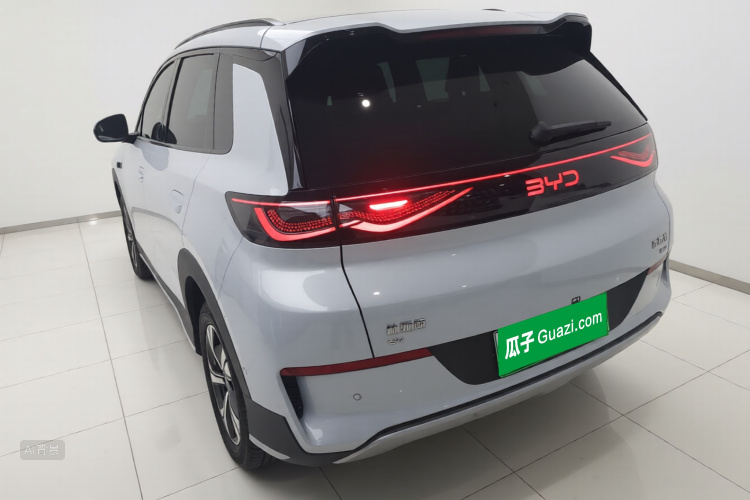 BYD Sea Lion 05 EV 2025 #5 BYD Sea Lion 05 EV 2025 car image #5