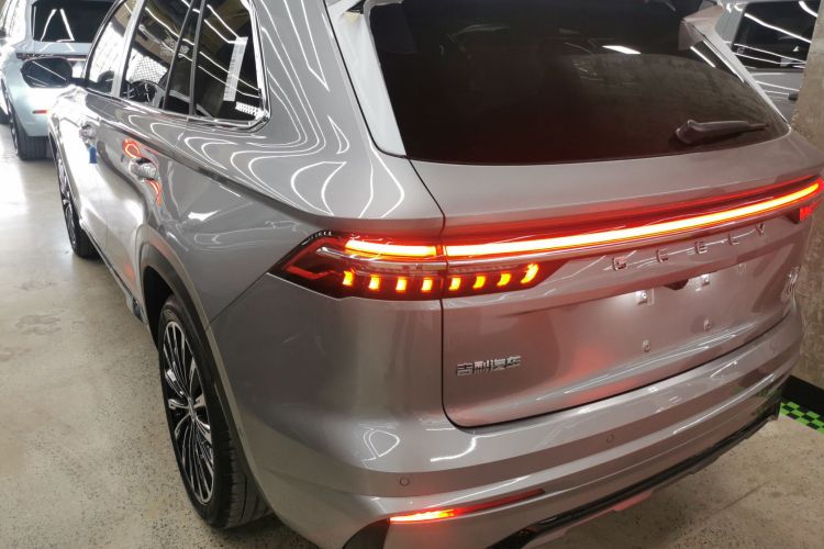 GEELY 2025 #5 GEELY 2025 car image #5