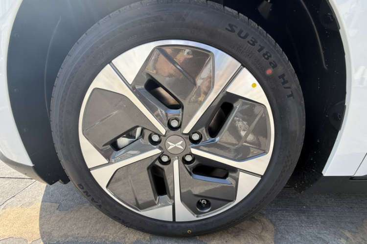 Xpeng MONA M03 2025 imagem de carro #5