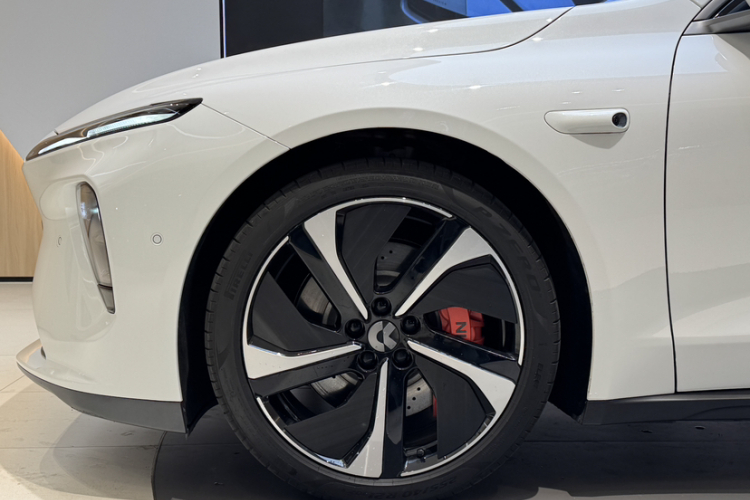 蔚来 蔚来ET7 2024 汽车图片 #5