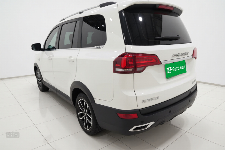 SWM斯威汽车 SWM斯威X3 2022 #5 SWM斯威汽车 SWM斯威X3 2022 汽车图片 #5