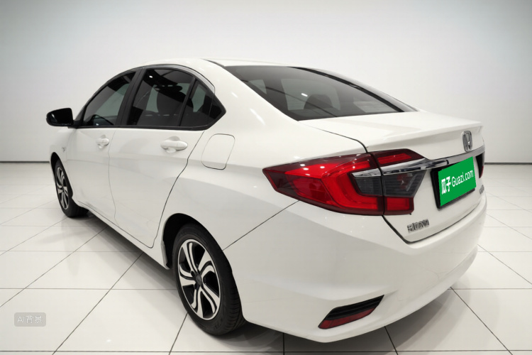 Honda Greiz 2016 #5 Honda Greiz 2016 صورة سيارة #5