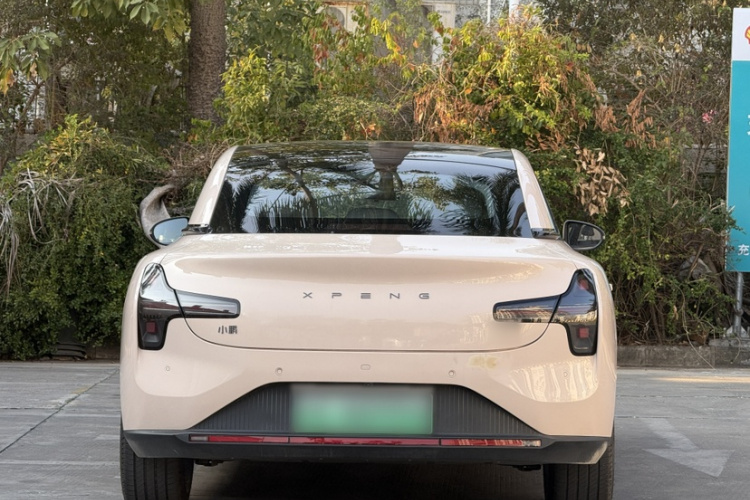 Xpeng 2025 car image #5