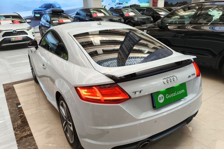 Audi TT 2017 car image #5