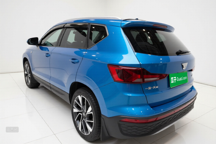 VS5 2023 car image #5