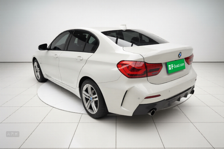 BMW 1 Series 2020 car image #5