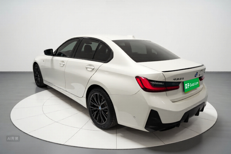 BMW 3 Series 2024 car image #5