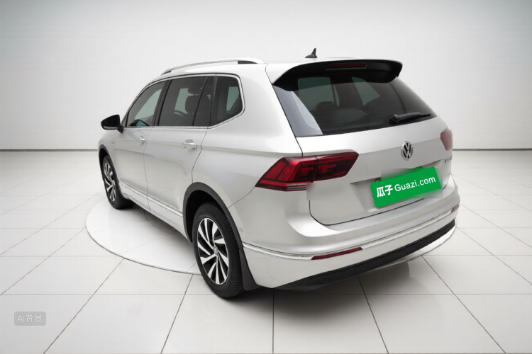 Volkswagen Tiguan L New Energy 2020 изображение автомобиля #5