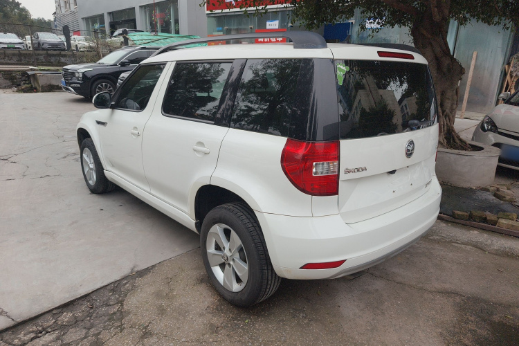Skoda Yeti 2017 car image #5