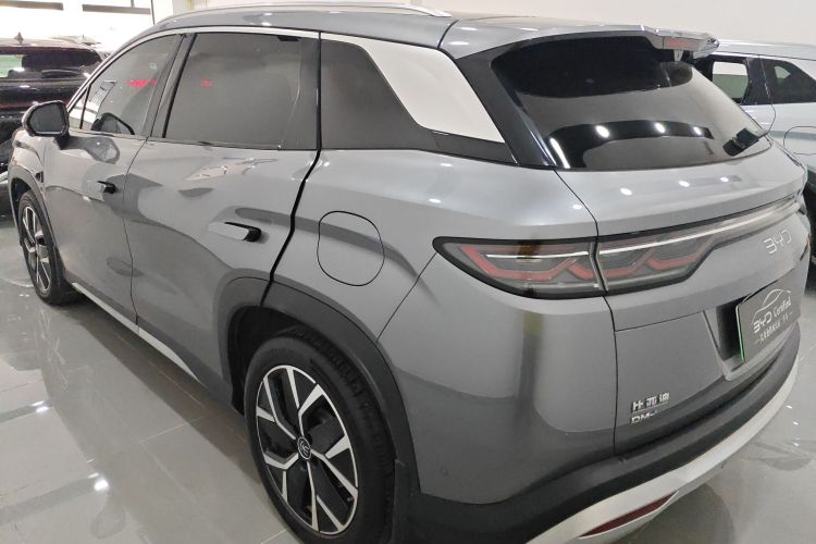 BYD SongL DM-i 2025 car image #5