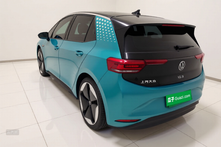 Volkswagen ID.3 2021 immagine di auto #5