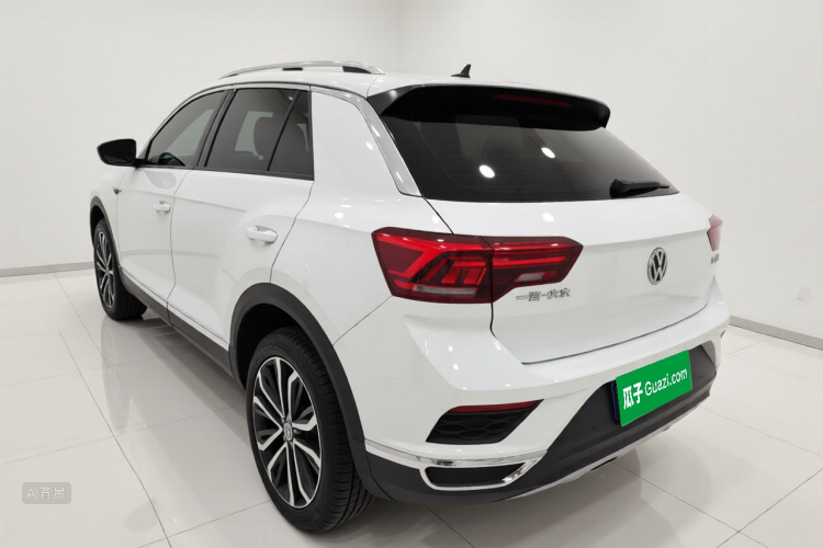 T-Roc 2018 car image #5