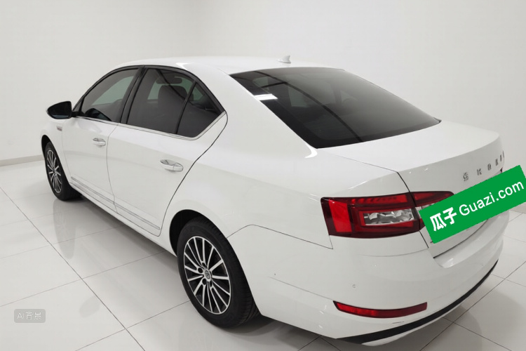 Skoda Octavia 2020 #5 Skoda Octavia 2020 car image #5