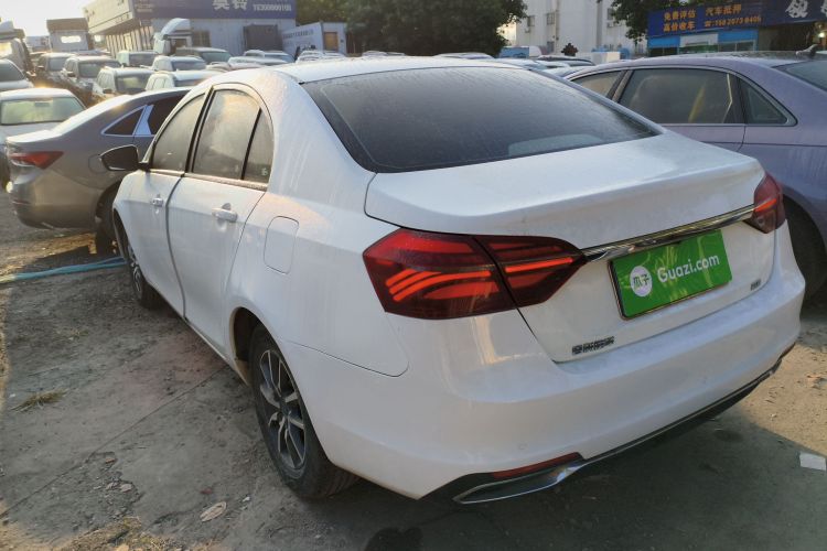 GEELY Emgrand 2019 car image #5