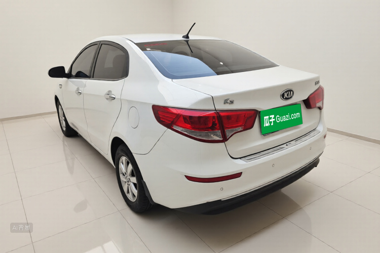 Kia 2015 #5 Kia 2015 صورة سيارة #5