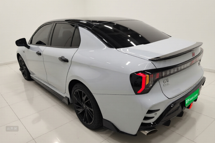 Lynk & Co 03 2023 car image #5