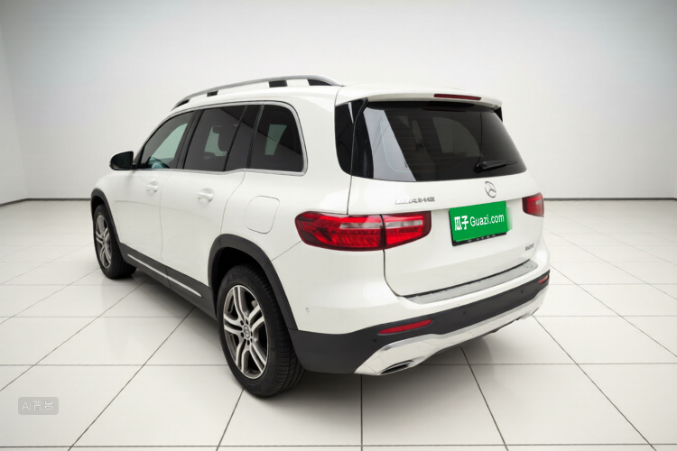 Mercedes-Benz GLB Class 2021 immagine di auto #5