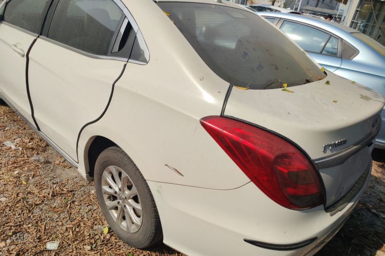 GAC Trumpchi GA3S 2016 #5 GAC Trumpchi GA3S 2016 imagem de carro #5