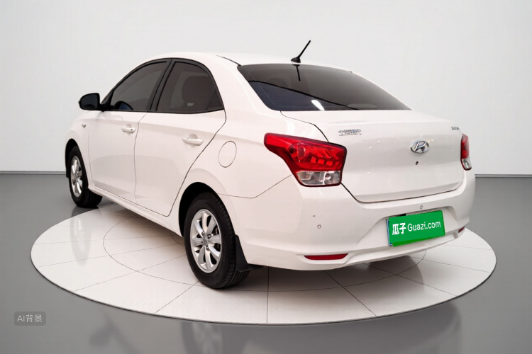 Hyundai Reina 2017 car image #5