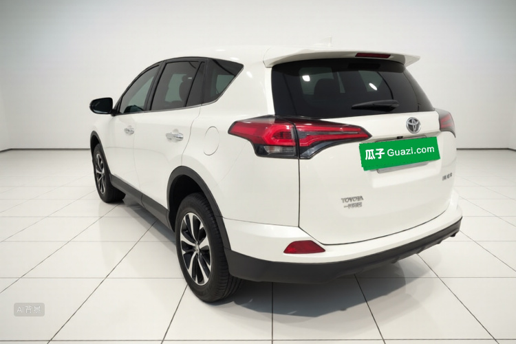Toyota RAV4 2018 #5 Toyota RAV4 2018 car image #5