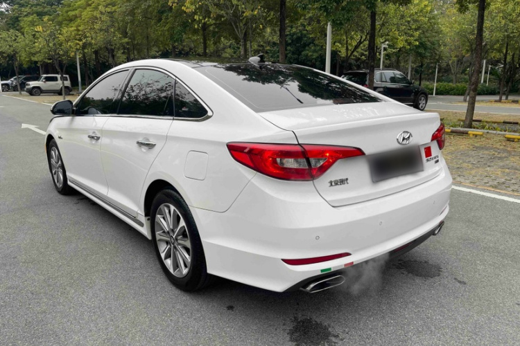 Hyundai Sonata 2017 immagine di auto #5