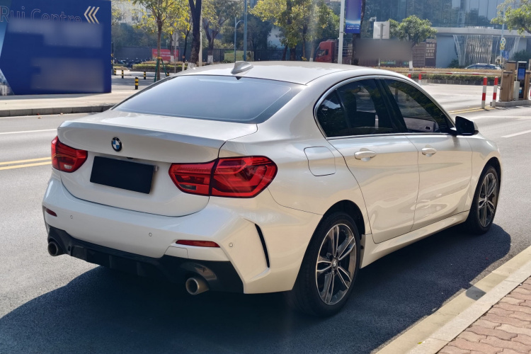 BMW 1 Series 2021 immagine di auto #5