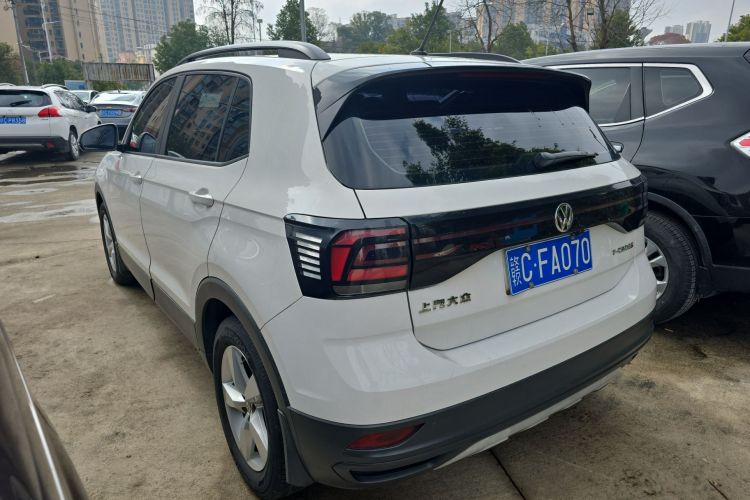 Volkswagen T-Cross 2020 car image #5