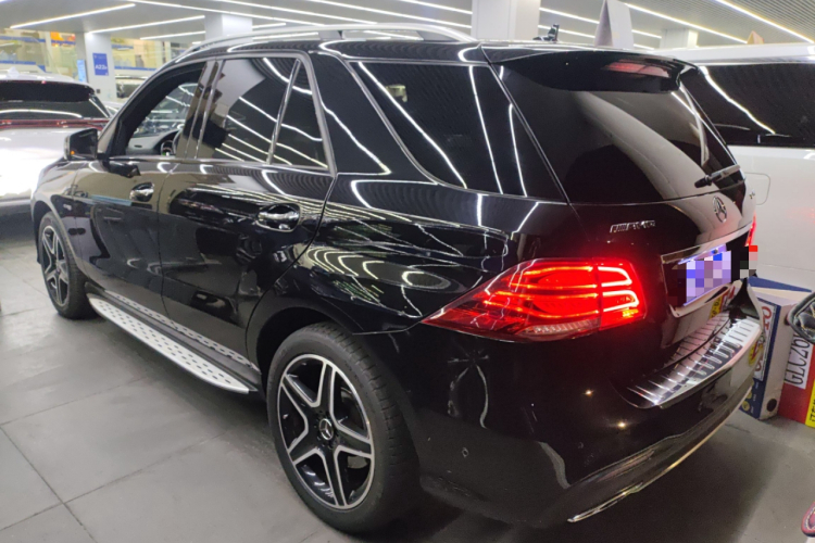 Mercedes-Benz GLE AMG 2018 car image #5