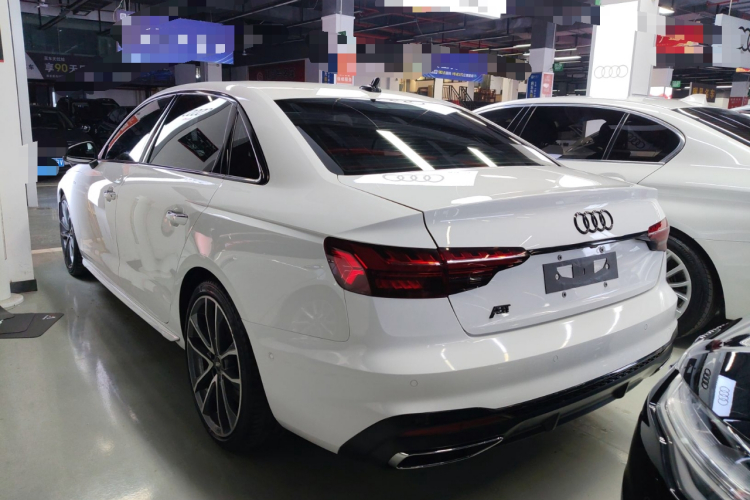 Audi A4L 2020 #5 Audi A4L 2020 car image #5