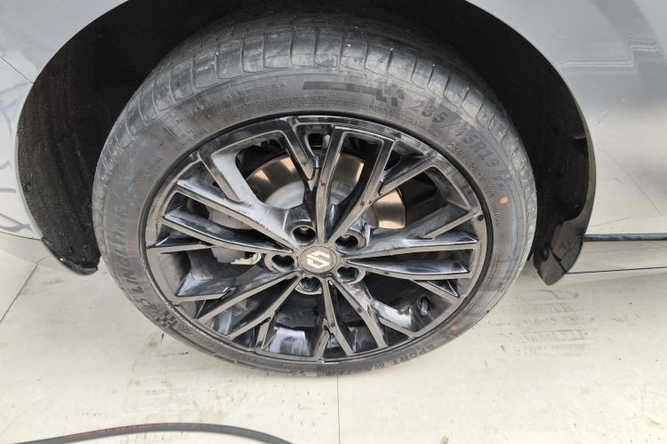 零跑汽车 零跑Lafa5 2025 汽车图片 #5