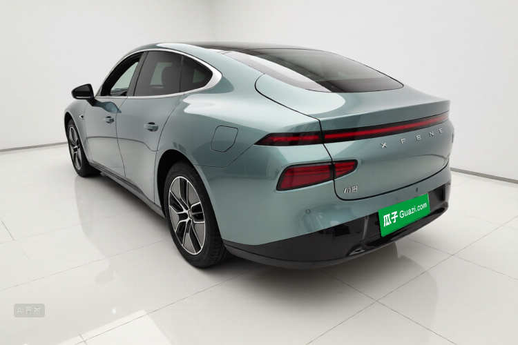 小鹏 小鹏P7 2023 汽车图片 #5